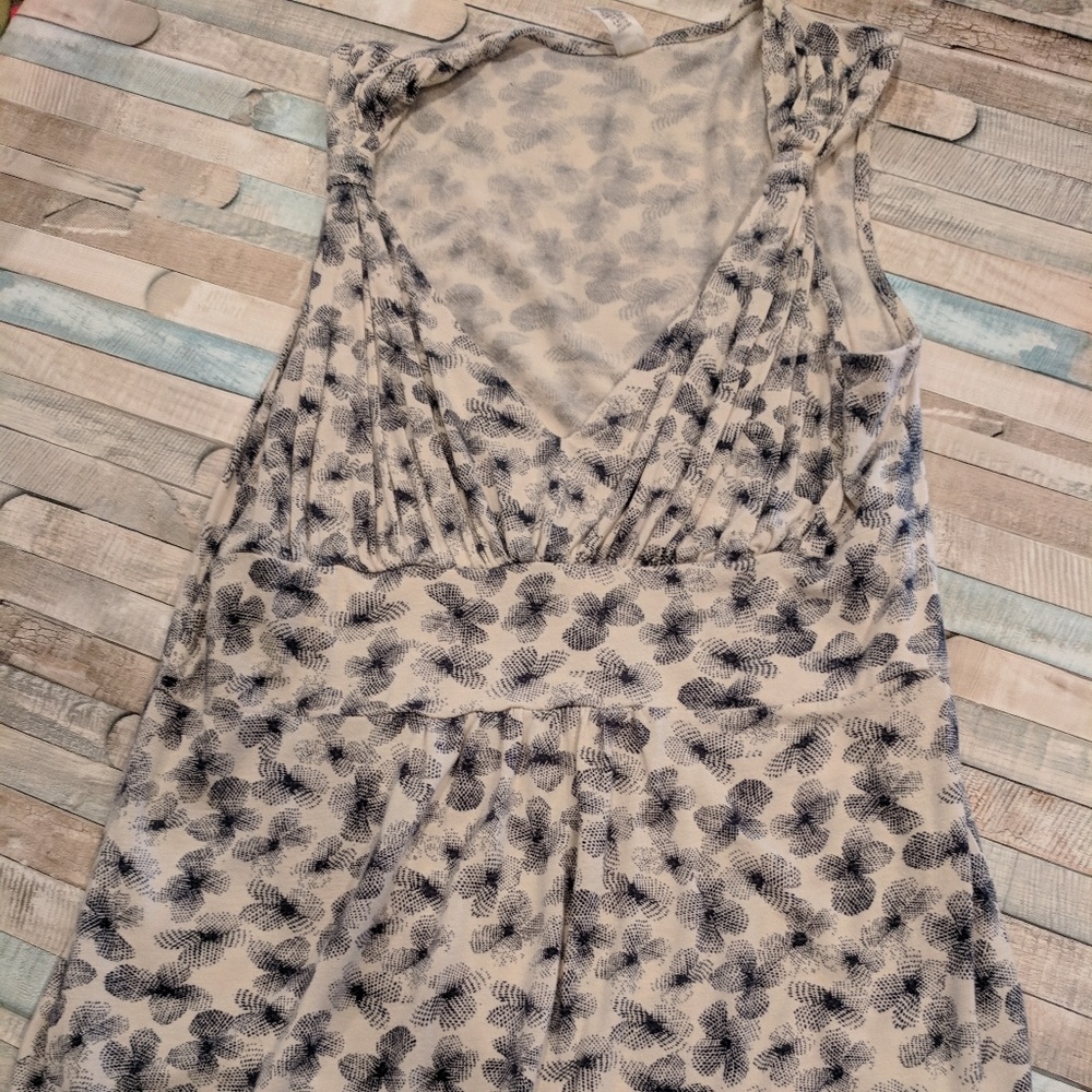 Vneck top